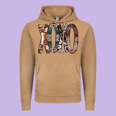 Xoxo Leopard Heart Vintage Hoodie Designed By Bettercallsaul