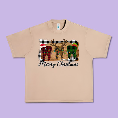 Merry Christmas Teeth Urban Heavy Tee Designed By Bettercallsaul