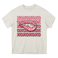 Cream xoxo checker lips Heavy Core Tee - MaliasSmallBusiness