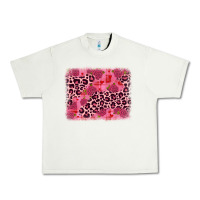 Pistachio valentine's day roses leopard background Urban Heavy Tee - JahusDesignShop