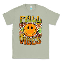 Matcha fall vibes smiley face Classic Tee - BarkalooDesign