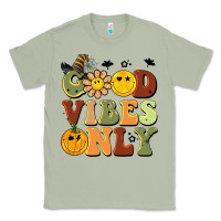 Matcha halloween good vibes only Classic Tee - BarkalooDesign