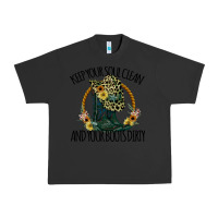 Pigment Black Keep Your Soul Clean And Your Boots Dırty Cowgirl Boots Urban Heavy Tee - Bettercallsaul