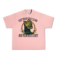 Salmon Keep Your Soul Clean And Your Boots Dırty Cowgirl Boots Urban Heavy Tee - Bettercallsaul