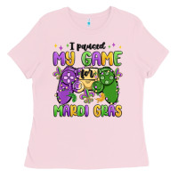 Bubblegum Pink i paused my game for mardi gras Ladies Tee - MaliasSmallBusiness