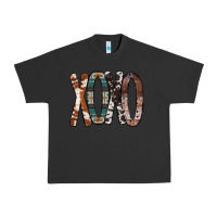 Pigment Black Xoxo Leopard Heart Urban Heavy Tee - Bettercallsaul
