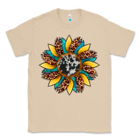 Mushroom sunflower cowhide leopard Classic Tee - Artiststas