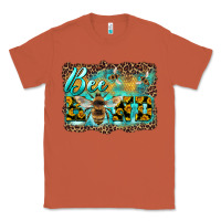 Copper bee kind with sunflower and leopard background Classic Tee - Artiststas