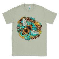 Matcha leopard honeycomb with bee Classic Tee - Artiststas