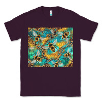 Plum honeycomb and bees with leopard Classic Tee - Artiststas
