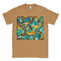 Toasted Coconut honeycomb and bees with leopard Classic Tee - Artiststas