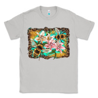 Moon Dust bees and lilies with leopard Classic Tee - Artiststas