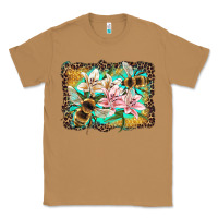 Toasted Coconut bees and lilies with leopard Classic Tee - Artiststas