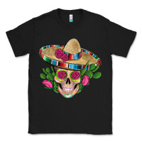 Black mexican skull sombrero roses cactus serape Classic Tee - Artiststas