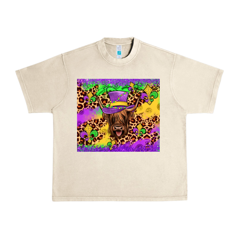 Highland Cow Mardi Gras Tumbler Urban Heavy Tee by JahusDesignShop | Teevron