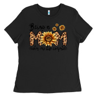 Black being a mom makes my life complete Ladies Tee - MaliasSmallBusiness
