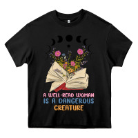 Black a well read woman is a dangerous creature Heavy Core Tee - MaliasSmallBusiness