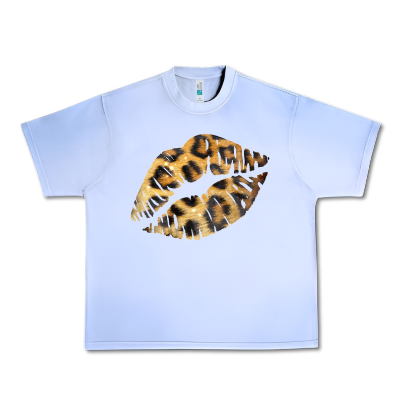 Leopard Lips Urban Heavy Tee by Bettercallsaul | Teevron