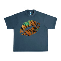 Midnight Navy Tiger Lips Urban Heavy Tee - Bettercallsaul