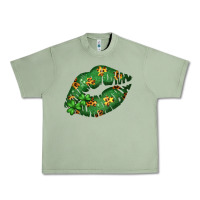 Oil Green Green and Leopard Patterned Irish Day Lips Urban Heavy Tee - Bettercallsaul
