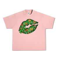 Salmon Green and Leopard Patterned Irish Day Lips Urban Heavy Tee - Bettercallsaul