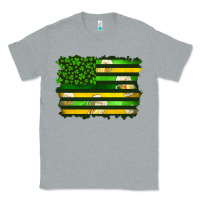 Heather Grey st patrick's day american flag Classic Tee - Artiststas