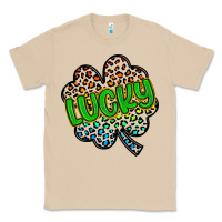 Mushroom lucky st patrick s day Classic Tee - Artiststas