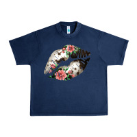 Navy Cowhide And Flowers Lips Urban Heavy Tee - Bettercallsaul
