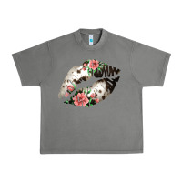 Tornado Cowhide And Flowers Lips Urban Heavy Tee - Bettercallsaul