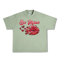 Oil Green be mine kiss Urban Heavy Tee - RanaPortraitStore
