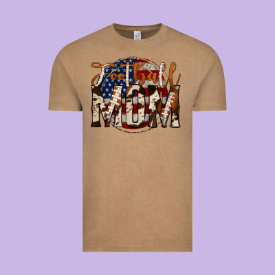 Football Mom Vintage Tee Designed By Jasminsmagicworld
