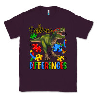 Plum embrace differences Classic Tee - Artiststas