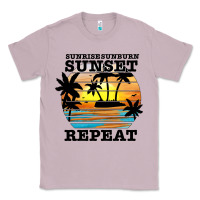 Lilac sunrise sunburn sunset repeat Classic Tee - JahusDesignShop