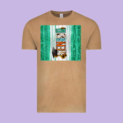 Senior 2022 Vintage Tee Designed By Jasminsmagicworld