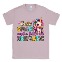 Lilac cute smart and a little bit dramatic Classic Tee - Artiststas