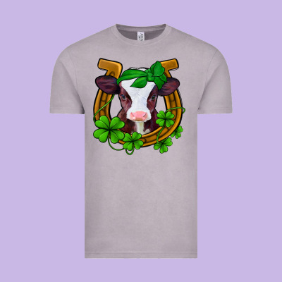 Lucky Horseshoe 4 Leaf Clover Baby Calf Vintage Tee Designed By Jasminsmagicworld