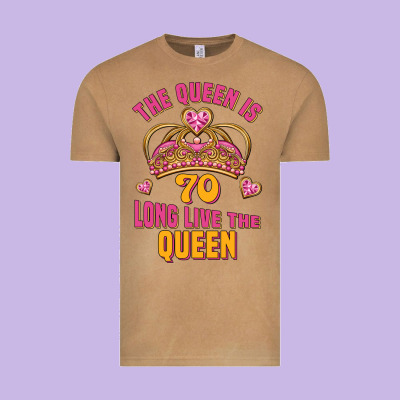 The Queen Is 70 Long Live The Queen Vintage Tee Designed By Jasminsmagicworld