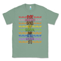 Sage one hundred days of school and still loving it! Classic Tee - Artiststas