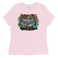 Bubblegum Pink rodeo kind of girl Ladies Tee - MaliasSmallBusiness
