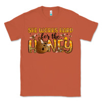 Copper she works hard for the honey Classic Tee - Artiststas