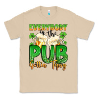 Mushroom everybody in the pub gettin tipsy Classic Tee - Artiststas