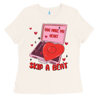 Bone heart record player Ladies Tee - MaliasSmallBusiness