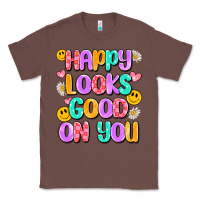 Chestnut happy looks good on you Classic Tee - Artiststas