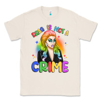 Natural drag is not a crime Classic Tee - Artiststas