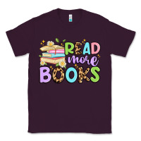 Plum read more books Classic Tee - Artiststas