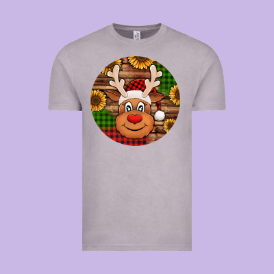 Cute Reindeer Head Christmas Vintage Tee Designed By Jasminsmagicworld