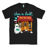 Black when in doubt go to the bookstore Classic Tee - Artiststas