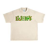 Sandshell st. patrick's day lucky with clovers and horseshoe Urban Heavy Tee - RanaPortraitStore