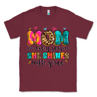 Burgundy mom in every season she shines with grace Classic Tee - Artiststas