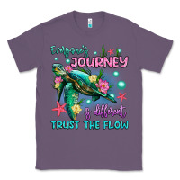 Lavender everyone's journey is different trust the flow Classic Tee - Artiststas